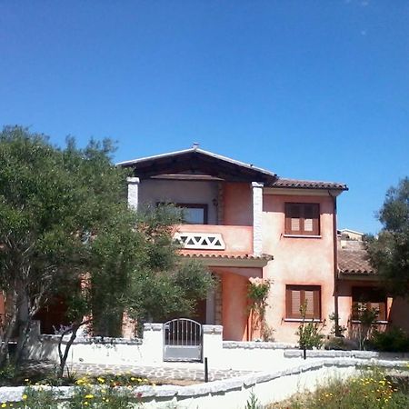 Li Rocchi Apartment San Teodoro  Bagian luar foto