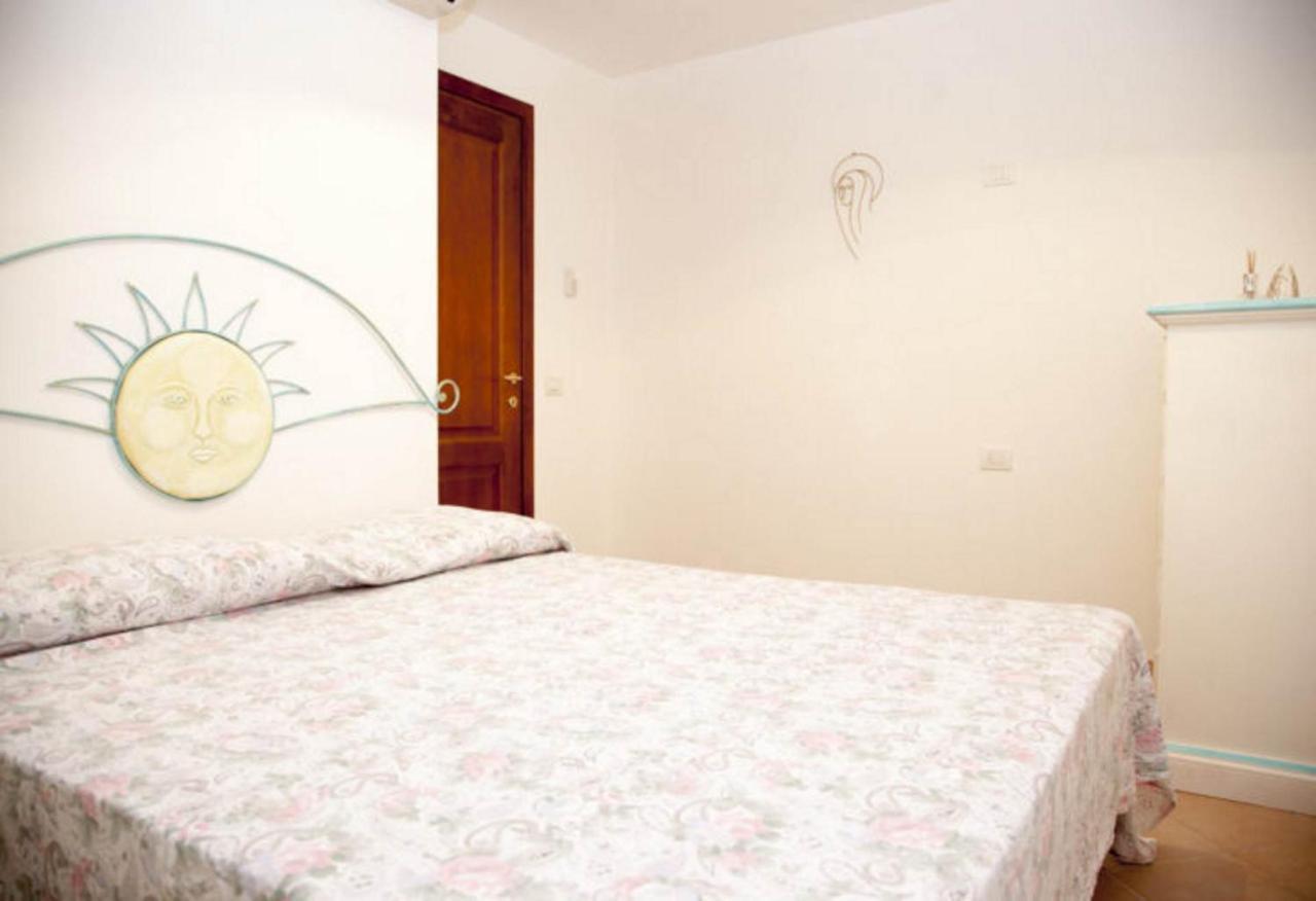 Li Rocchi Apartment San Teodoro  Bagian luar foto